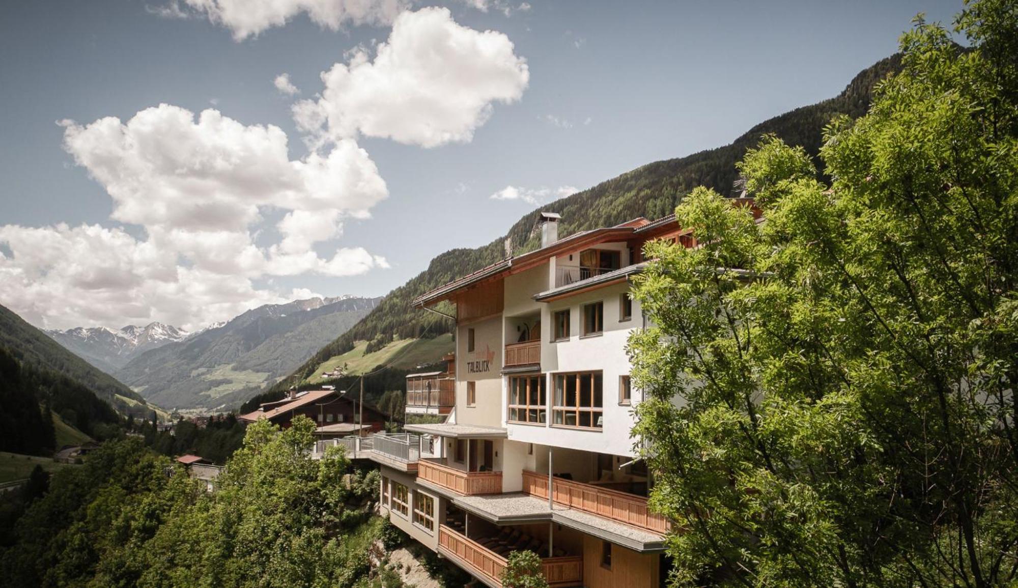 Wanderhotel Talblick San Giacomo  Eksteriør billede