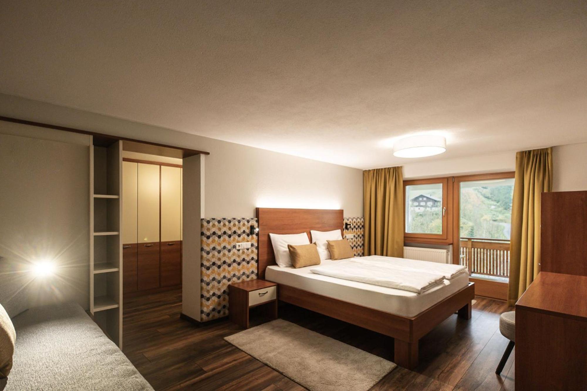 Wanderhotel Talblick San Giacomo  Eksteriør billede